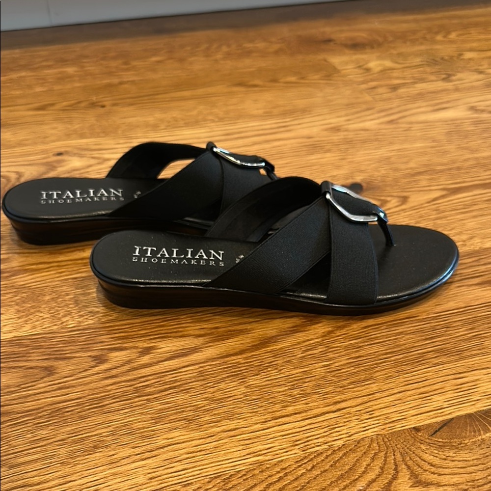 Italian Shoemakers Black Slide Sandals with Cross-Strap Design
